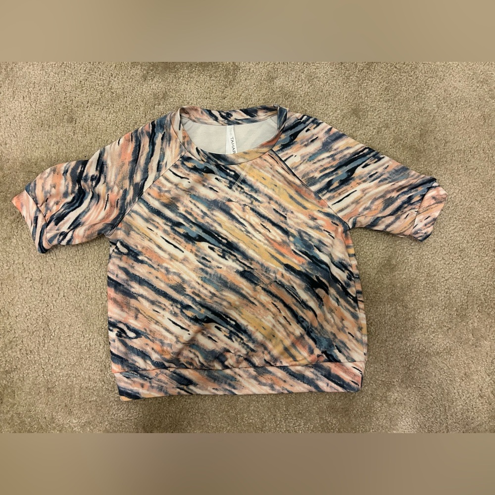 TAHARI Women’s top